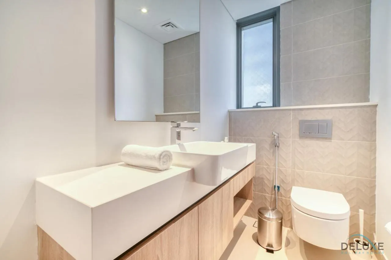 Stunning 2Br With Assistant'S Room At Liv Residence Dubai Marina By Deluxe Holiday Homes Apartment