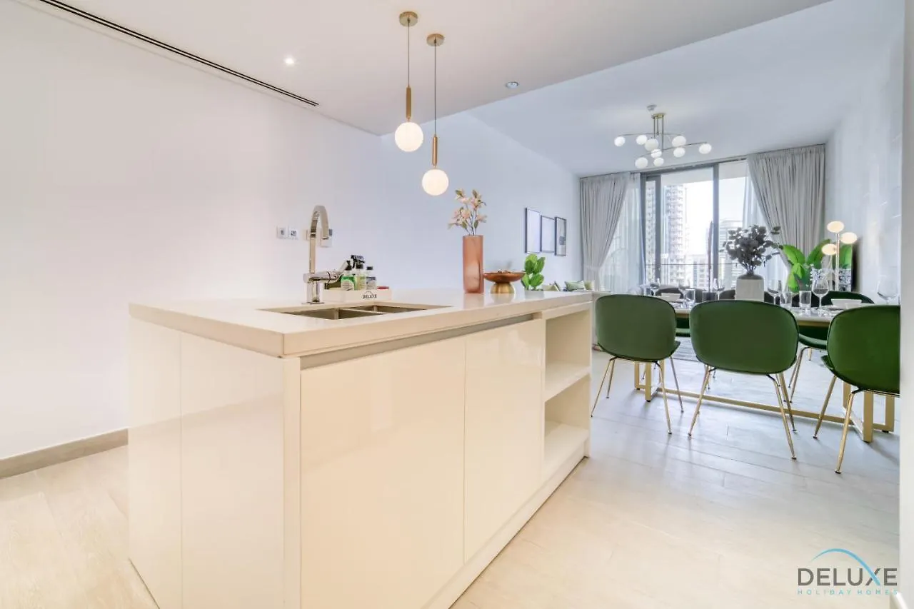 Apartment Stunning 2Br With Assistant'S Room At Liv Residence Dubai Marina By Deluxe Holiday Homes